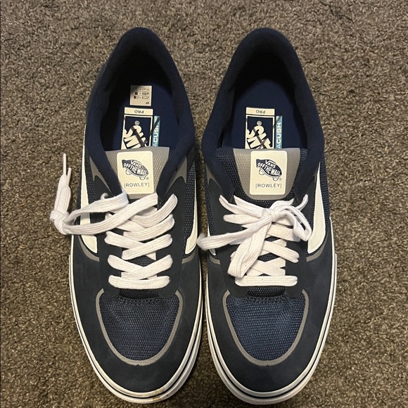 Vans Men's Dark Blue and White Sneakers Rowley ultra Cush - Picture 2 of 6